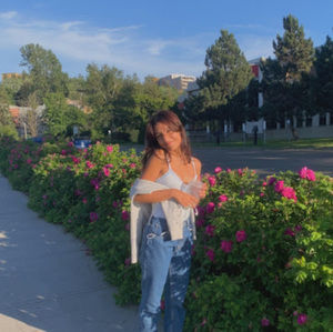 Meet your Posher, Valentina